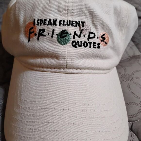 Friends Quotes Cap - Picture 4 of 4
